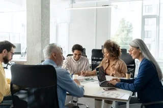 Illustration de l’assurance responsabilité civile (rc) proposée par Via Conseil